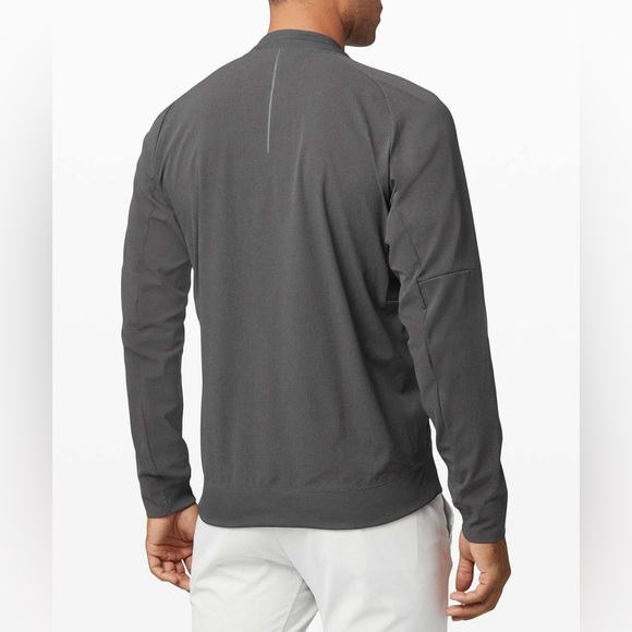 Lululemon Airing Easy Bomber
Graphite Grey Size XL LNC - Picture 3 of 7